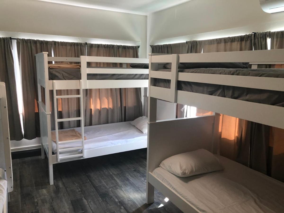 Bed in 6-Bed Mixed Dormitory Room